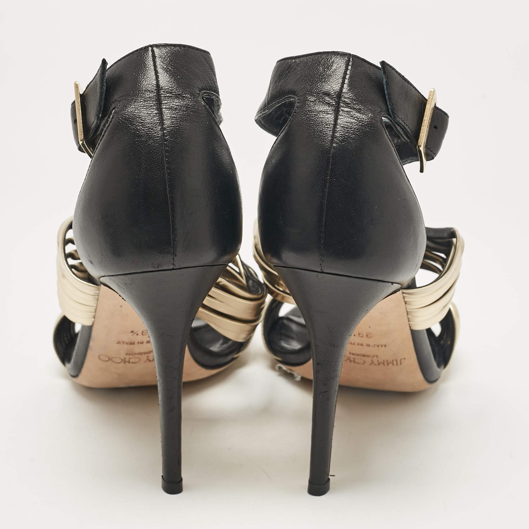 Donna Jimmy Choo Sandali con cinturino alla caviglia in pelle nera/oro misura 39,5 in vendita