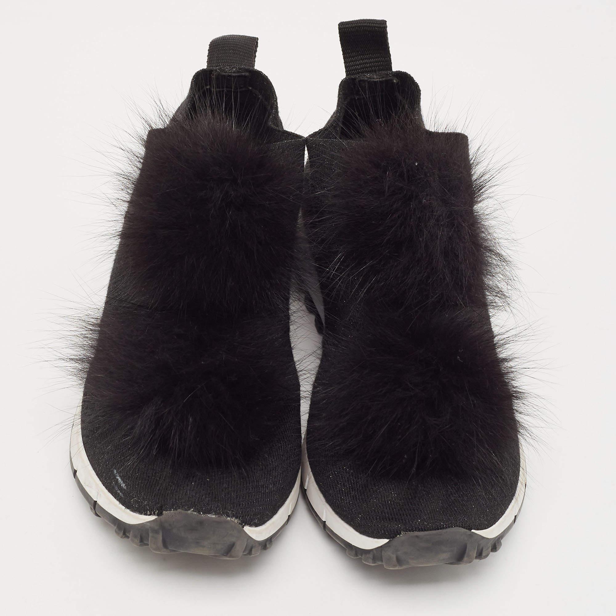 Jimmy Choo Black Knit Fabric and Lurex Norway Pom Pom Sneakers Size 34 (Kids) In Good Condition For Sale In Dubai, Al Qouz 2