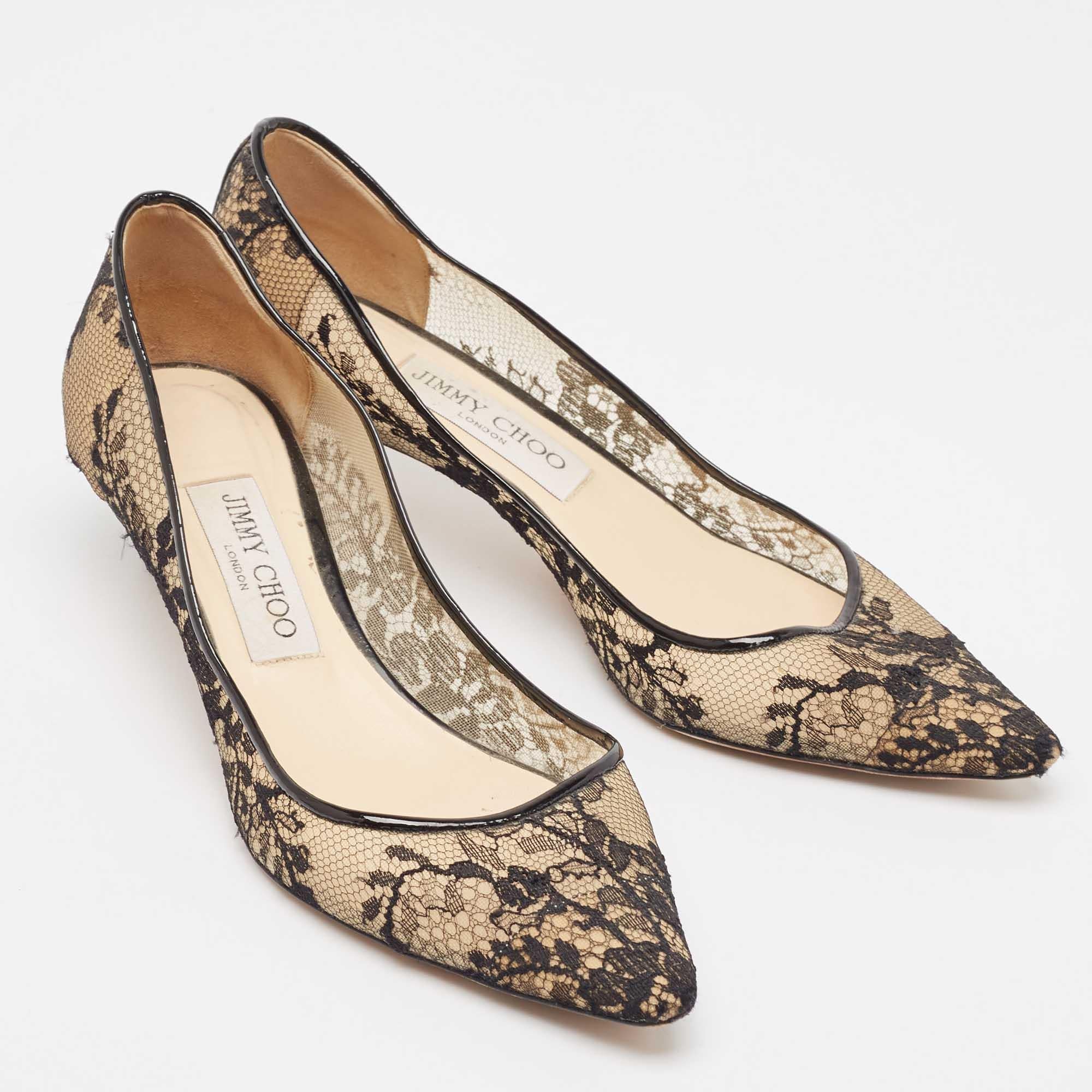 Jimmy Choo Black Lace Romy Pumps Size 37 In Good Condition In Dubai, Al Qouz 2