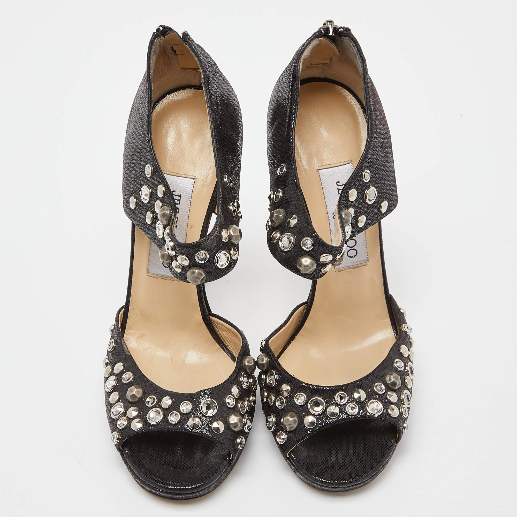 Nero Jimmy Choo Sandali Bonnie in pelle scamosciata laminata nera misura 37 in vendita