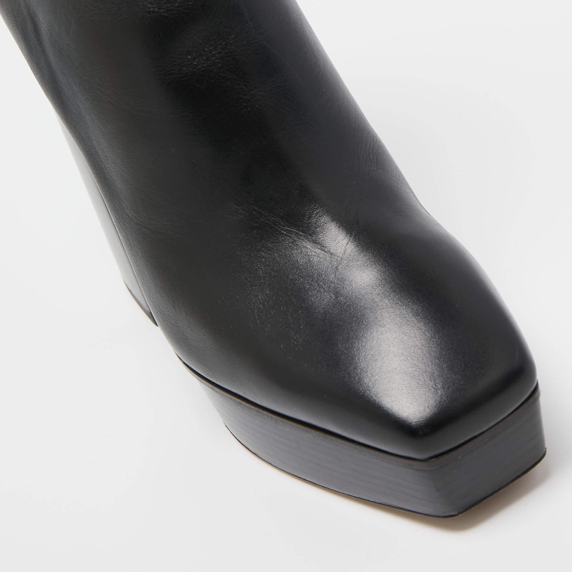 Jimmy Choo - Bottes en cuir noir Bryn - Taille 39,5 en vente 1