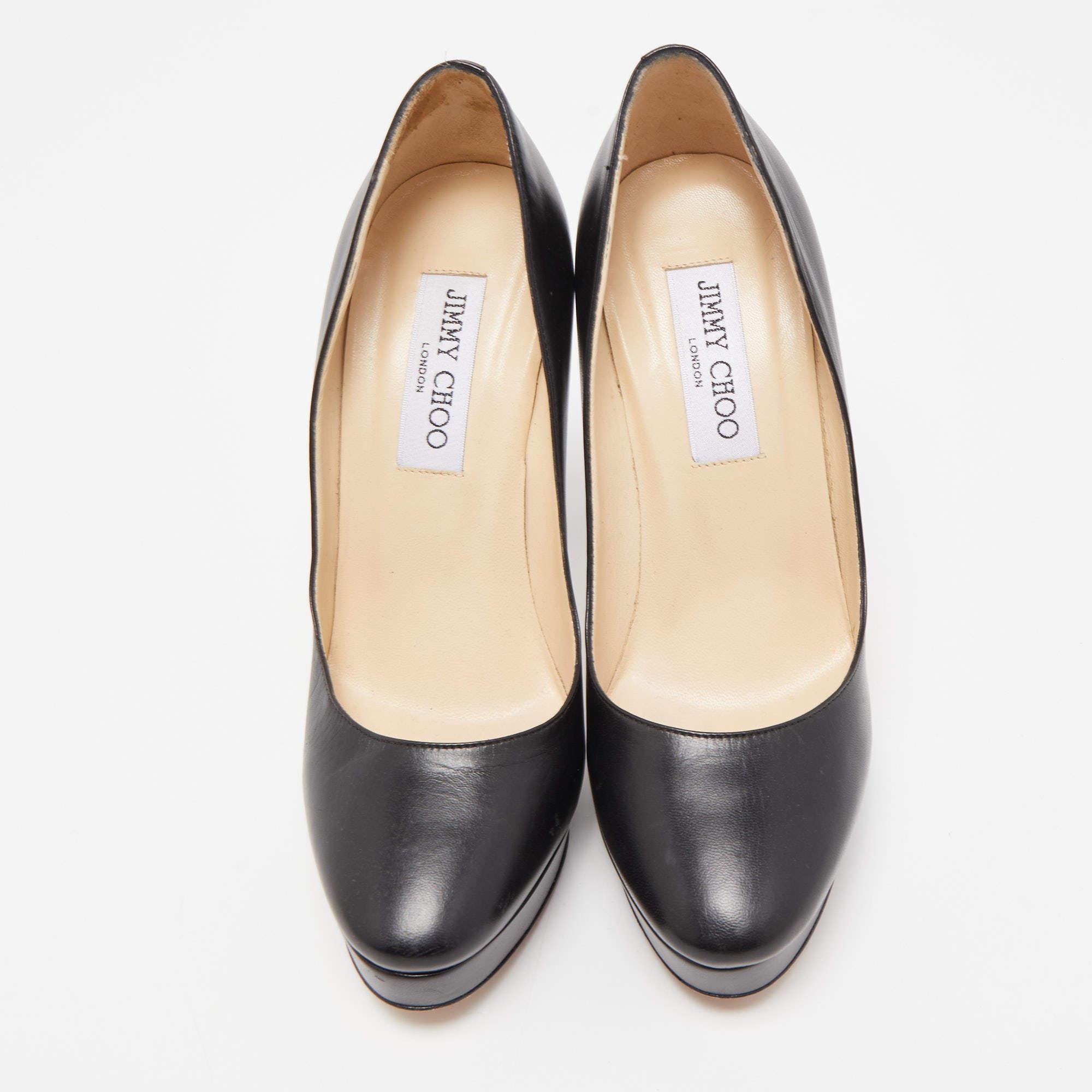 Jimmy Choo Black Leather Cosmic Platform Pumps Size 38 In Good Condition For Sale In Dubai, Al Qouz 2