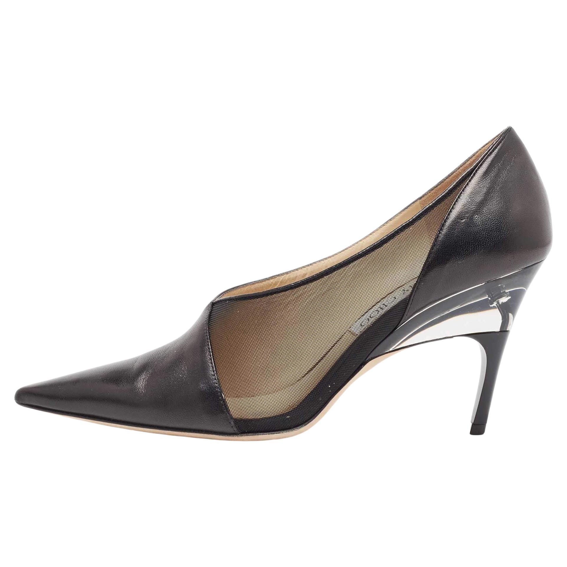 Jimmy Choo Black Leather Pointed Toe Pumps Size 41 For Sale