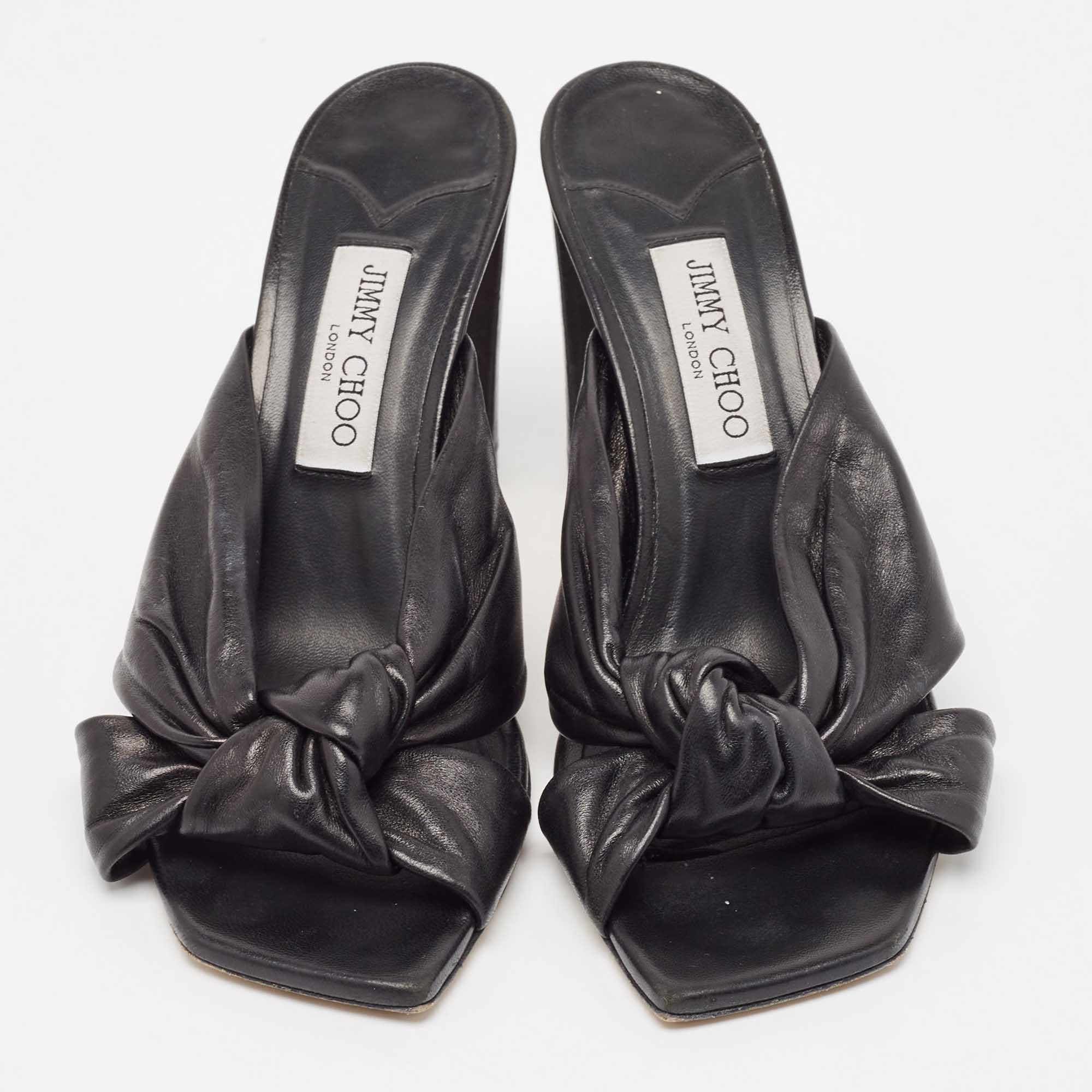Jimmy Choo Black Leather Slide Sandals 41 In Fair Condition In Dubai, Al Qouz 2