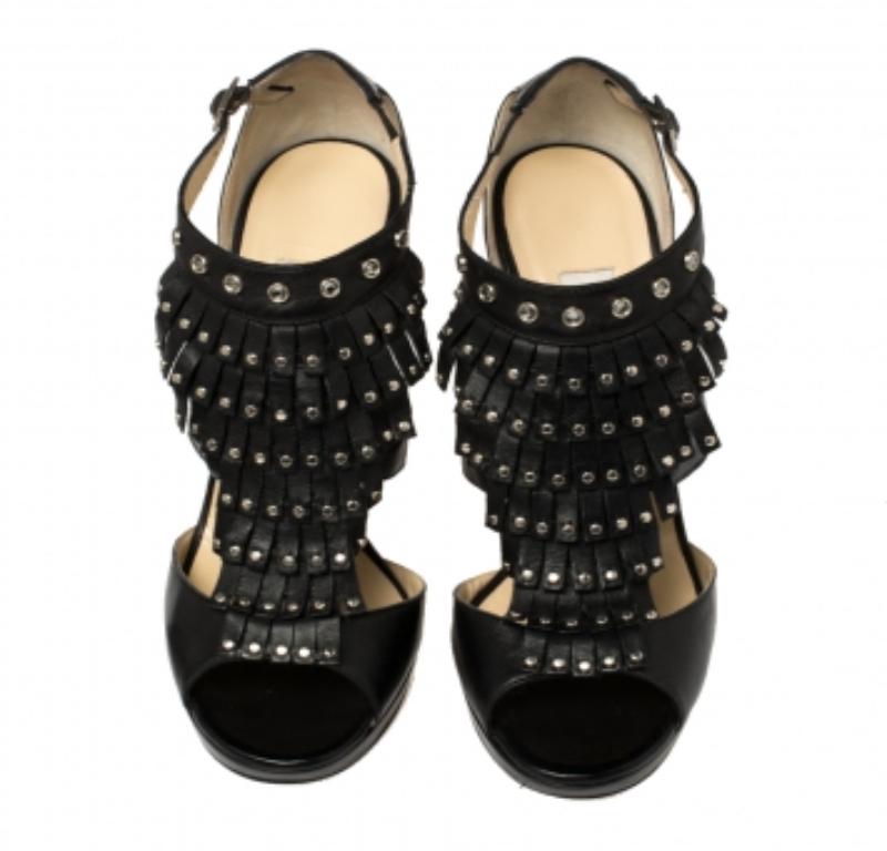 Jimmy Choo Black Leather Studded Fringe Platform Sandals Size 39 In Fair Condition For Sale In Dubai, Al Qouz 2
