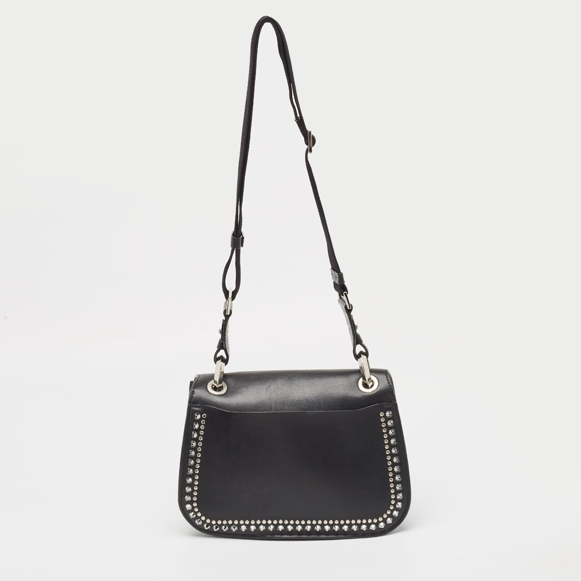 Express your personal style with this high-end crossbody bag. Crafted from quality materials, it has been added with fine details and is finished perfectly. It features a well-sized interior.

Includes: Original Dustbag, Authenticity Card, Info