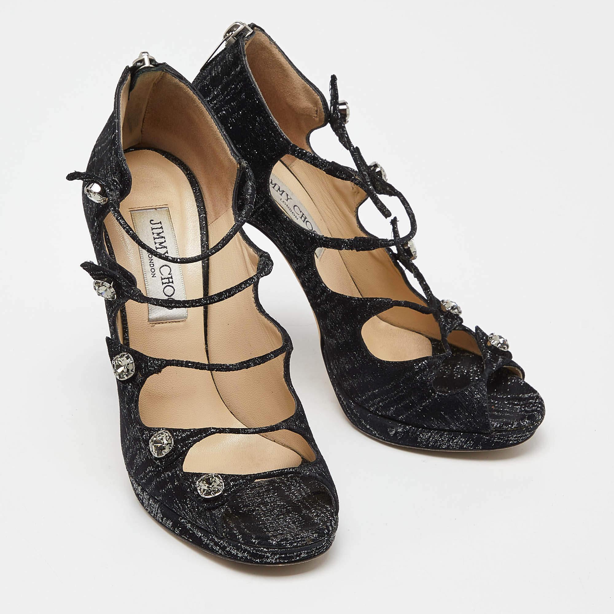 Jimmy Choo - Sandales à lanières en tissu Lurex noir Taille 37.5 Bon état - En vente à Dubai, Al Qouz 2
