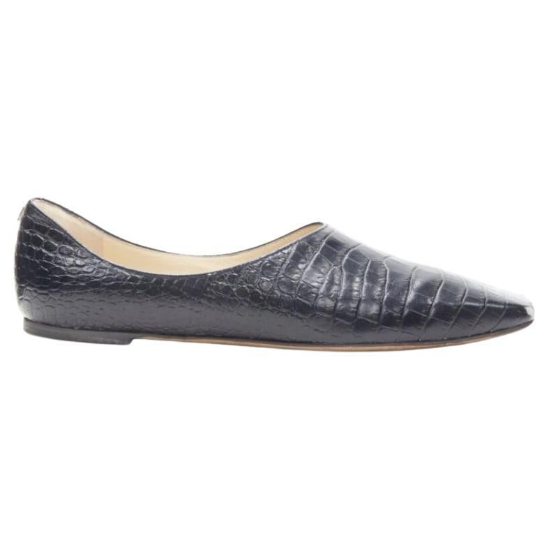 JIMMY CHOO - Chaussures à breloques à bout carré en cuir croco noir marine mock EU38 en vente