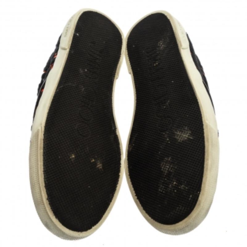 Jimmy Choo Black Orange Lace and Patent Leather Demi Slip-On Sneakers Size 39.5 In Good Condition For Sale In Dubai, Al Qouz 2