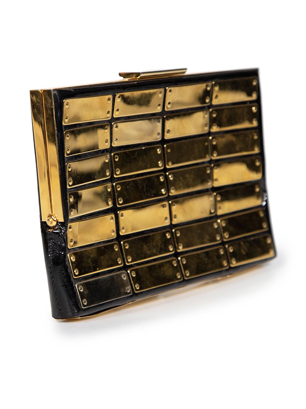 CONDITION is Very good. Minimal wear to bag is evident. Minimal wear to front, back, sides and bottom of bag with scratches to metal details and minor discolouration marks on the interior lining on this used Jimmy Choo designer resale item.
 
 
 
