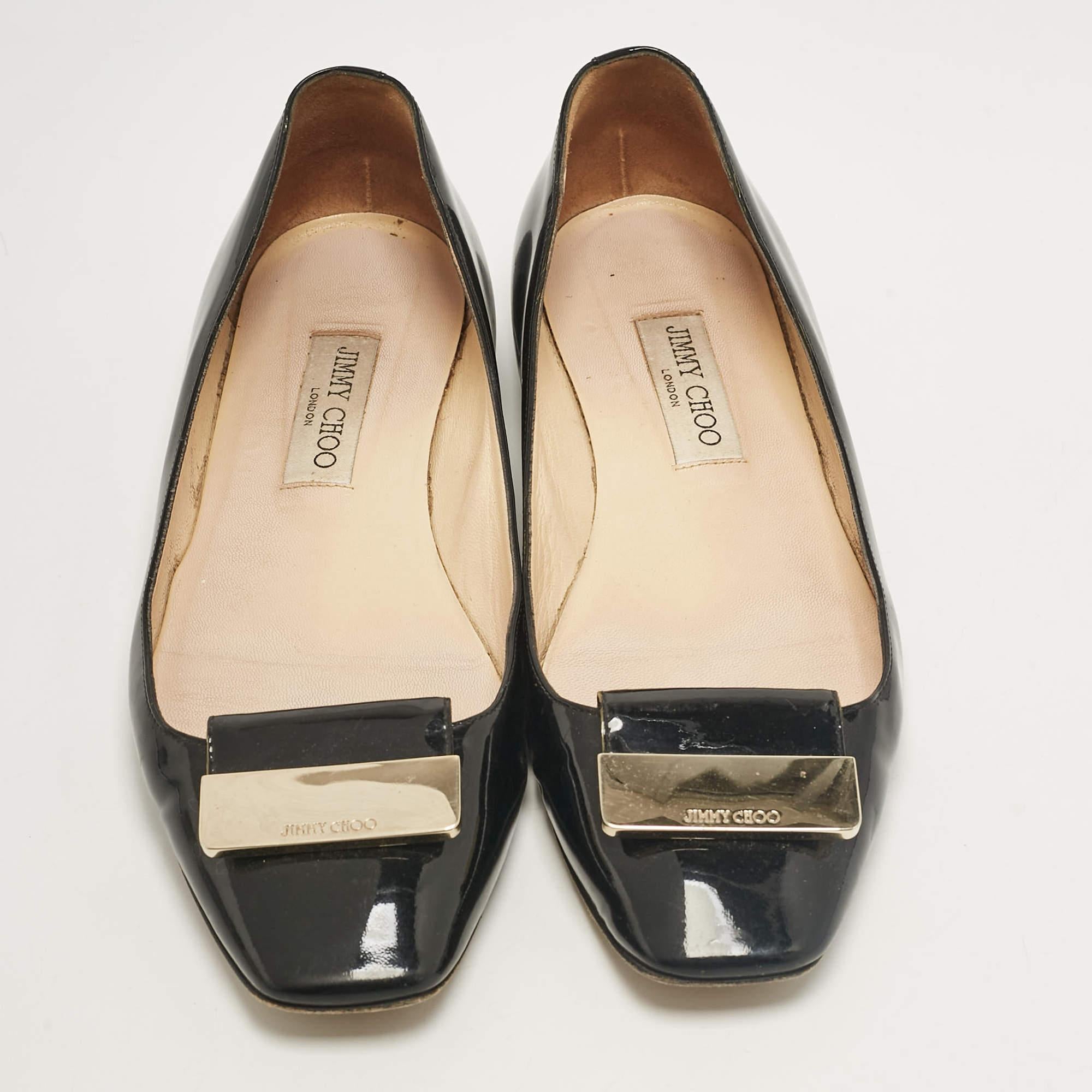 Jimmy Choo Black Patent Leather Ballet Flats Size 40 In Fair Condition In Dubai, Al Qouz 2