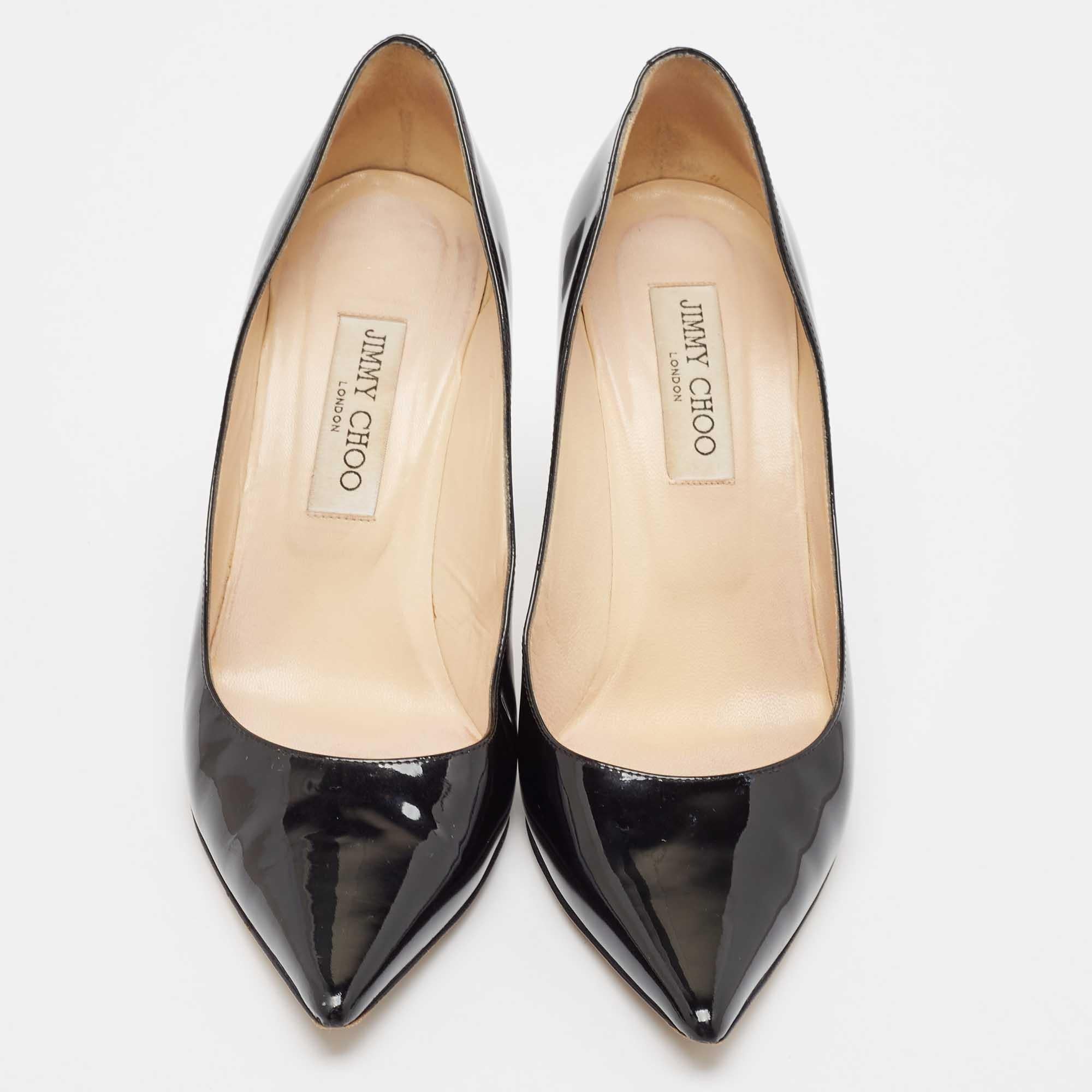 Jimmy Choo Black Patent Leather Love Pumps Size 40 In Fair Condition In Dubai, Al Qouz 2