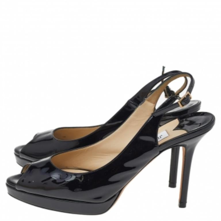 Jimmy Choo - Sandales à lanières en cuir verni noir Taille 38 en vente 1