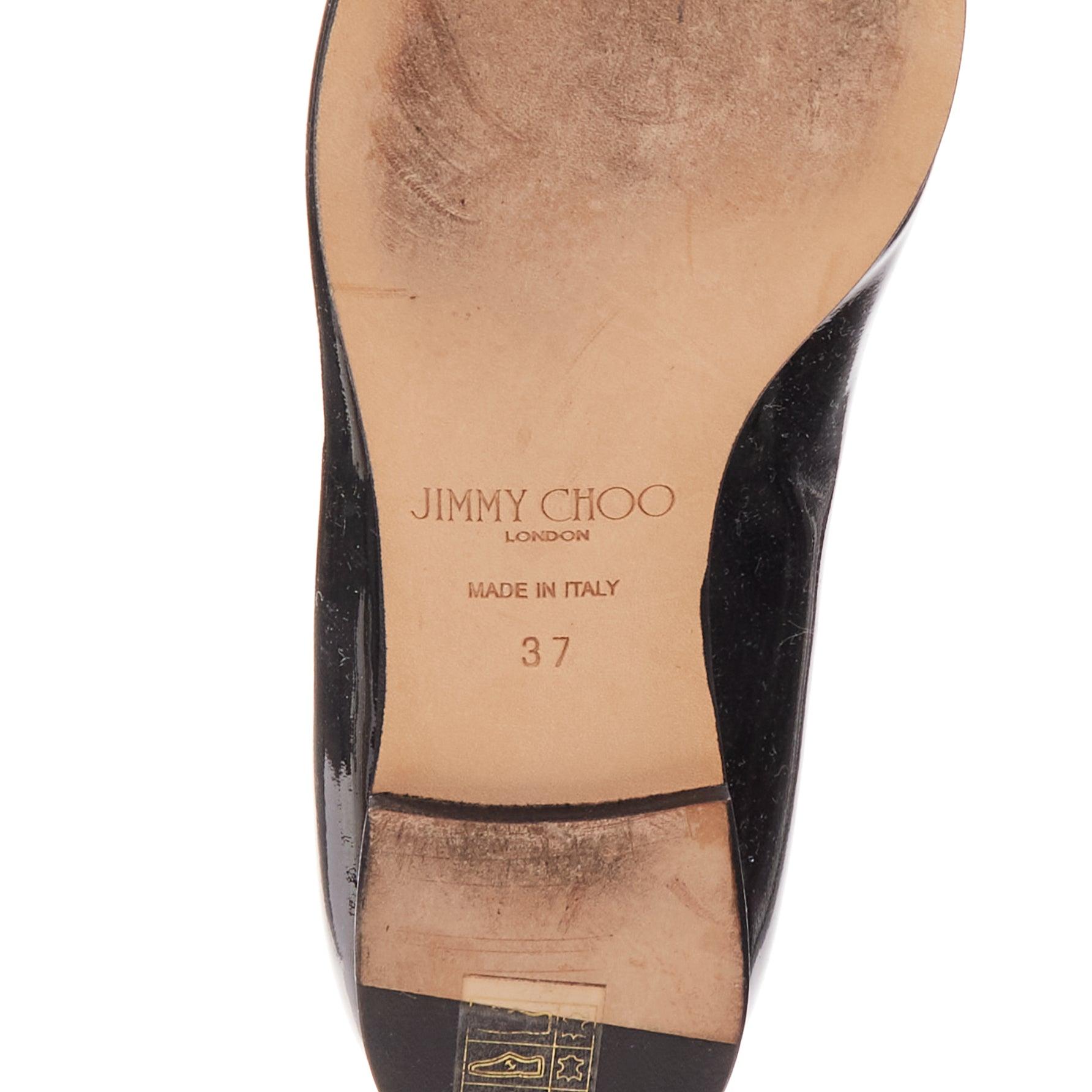 JIMMY CHOO chaussures plates à bouts pointus en cuir verni noir EU37 en vente 5