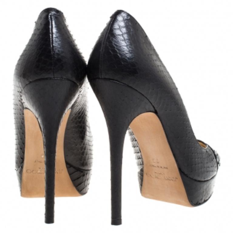 Noir Jimmy Choo - Escarpins à plateforme Cosmic en cuir de python noir - Taille 39 en vente