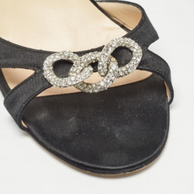 De las mujeres Jimmy Choo Sandalias negras de satén con tira en el talón talla 38.5 en venta