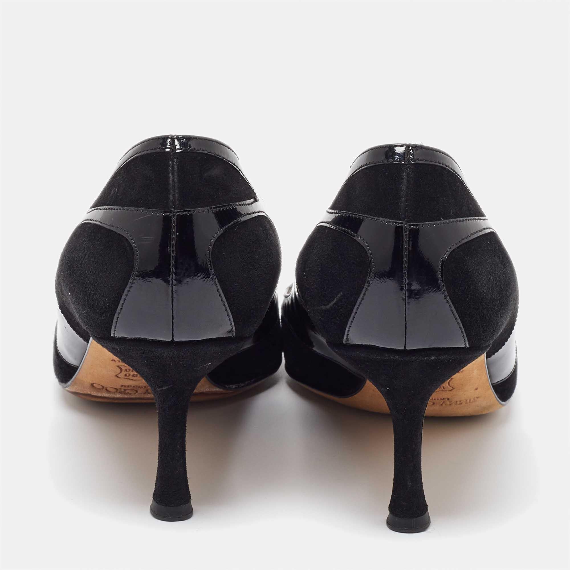 Jimmy Choo Escarpins à bout pointu en daim et cuir verni noir Taille 38.5 Pour femmes en vente