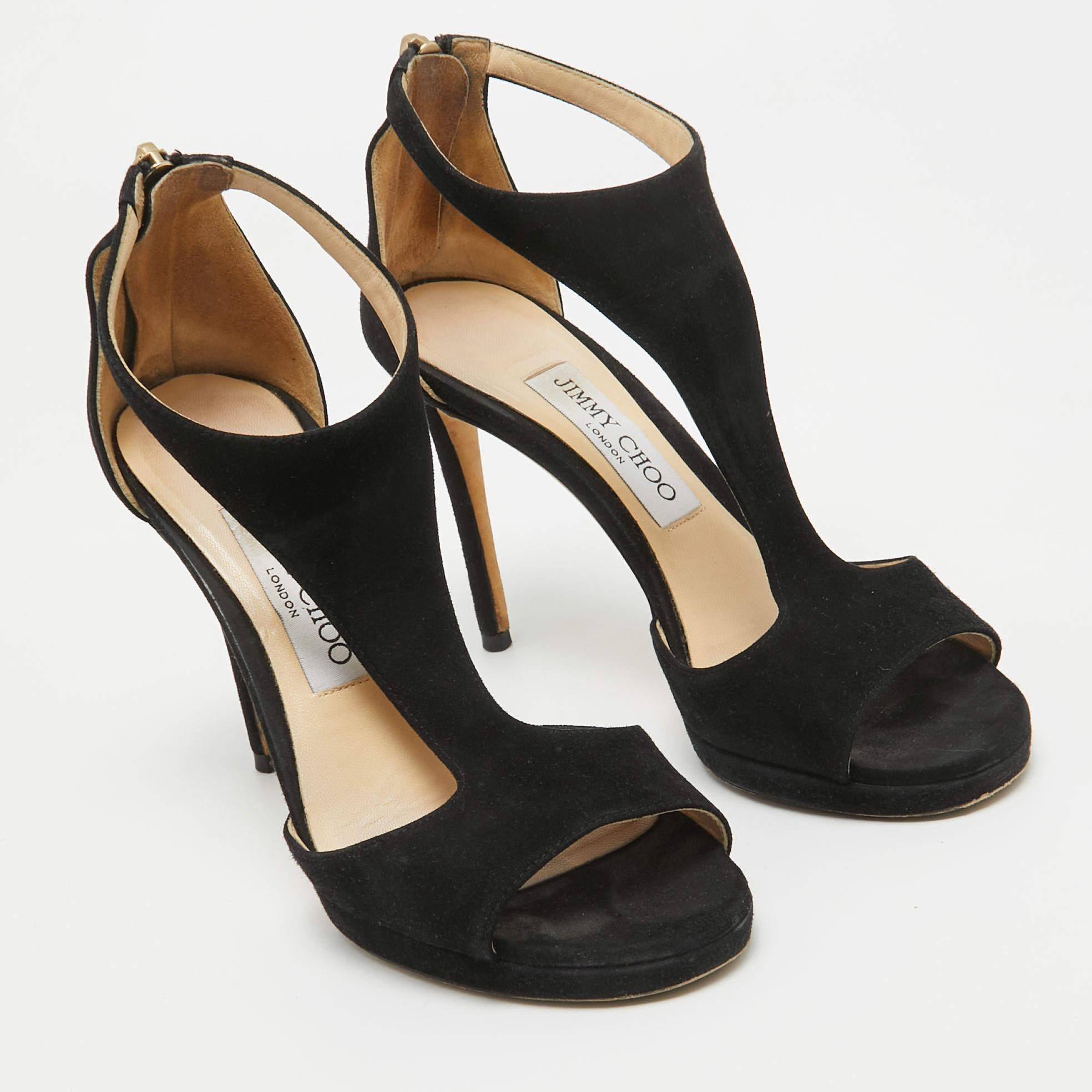 Jimmy Choo - Sandales à lanières en daim noir Lana - Taille 36 État moyen - En vente à Dubai, Al Qouz 2