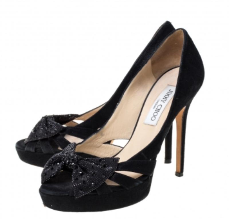 Jimmy Choo Black Suede Taja Crystal Embellished Bow Peep Toe Pumps Size 38 in vendita 1