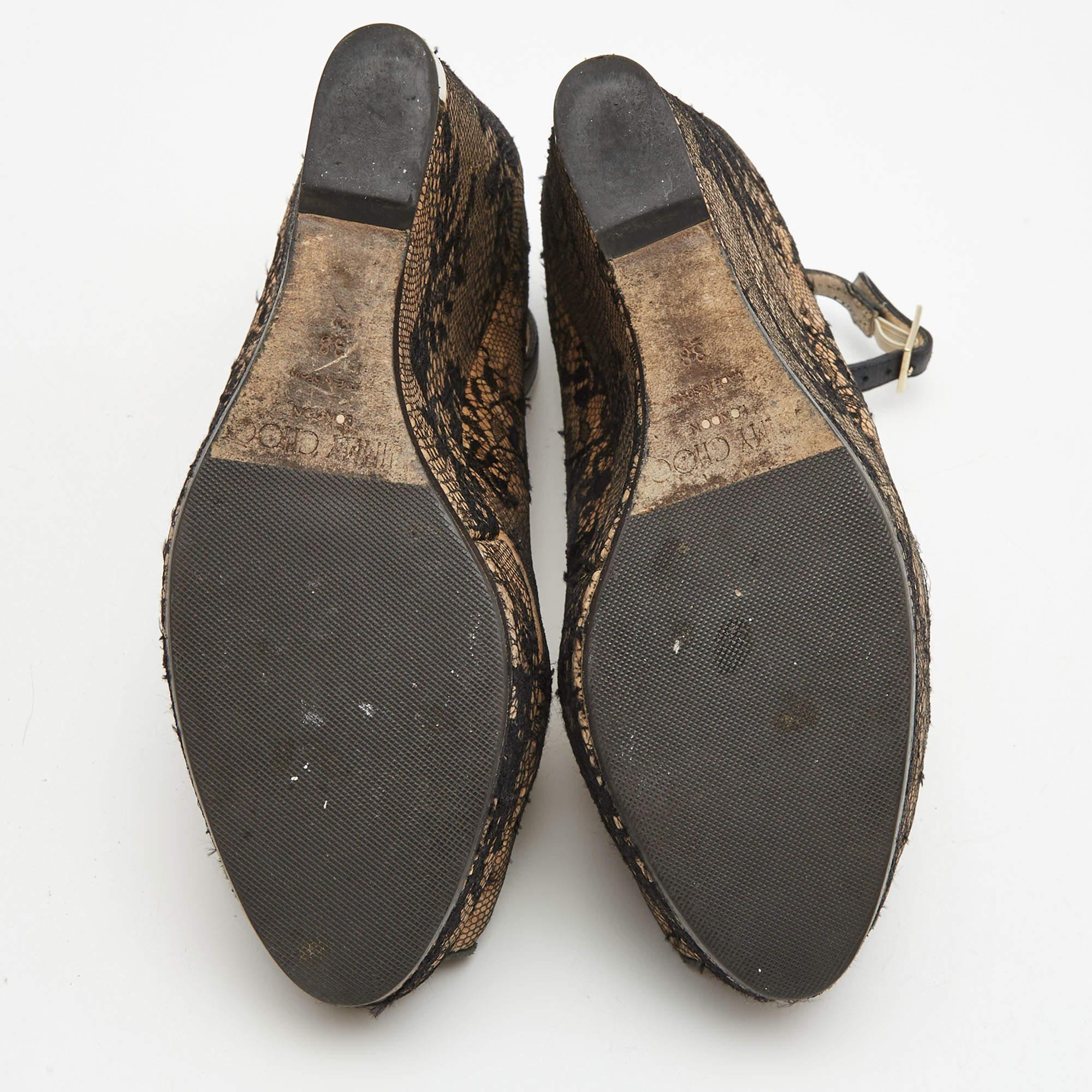 Jimmy Choo Brown/Black Cork and Lace Wedge Ankle Strap Pumps Size 38 For Sale 2