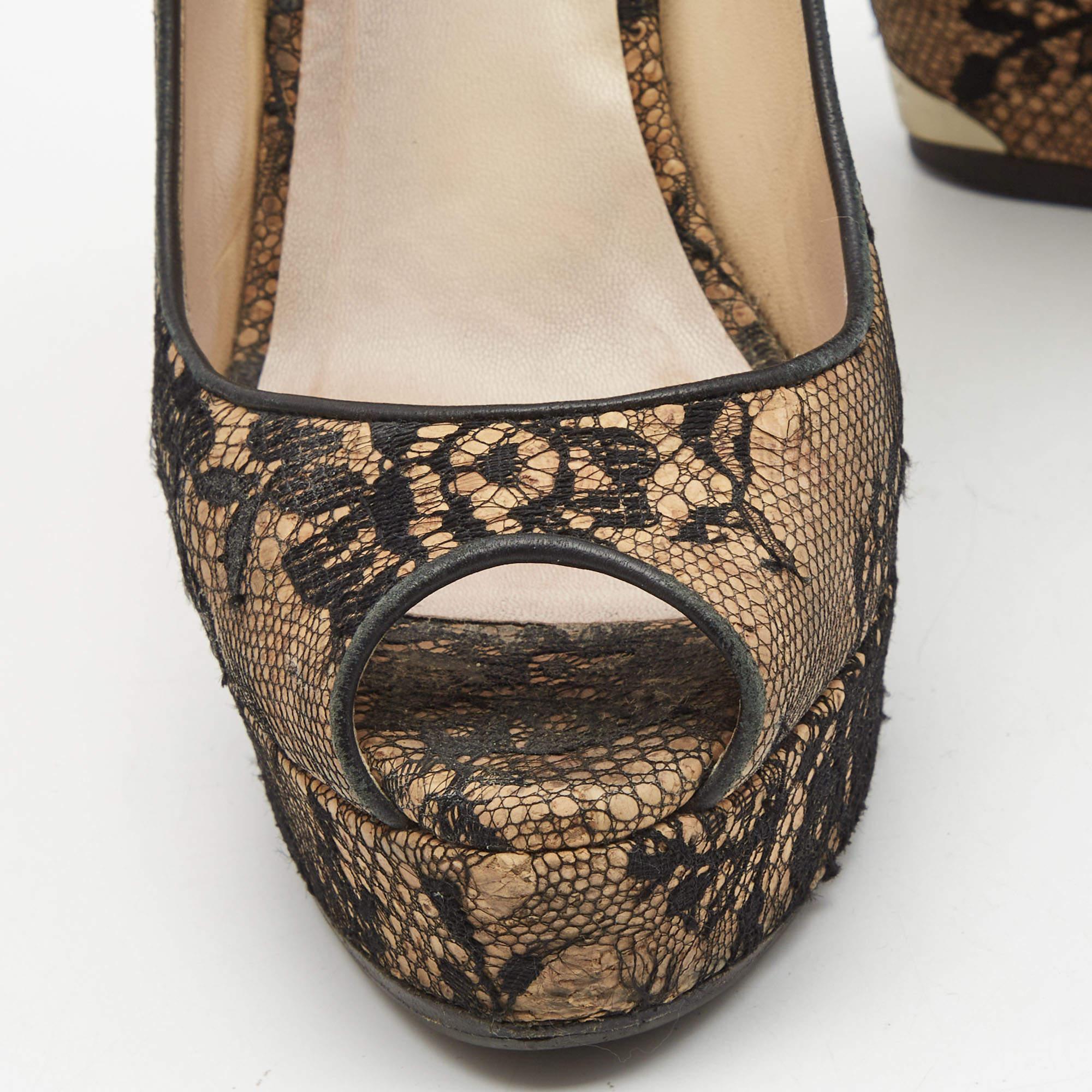 Jimmy Choo Brown/Black Cork and Lace Wedge Ankle Strap Pumps Size 38 For Sale 3