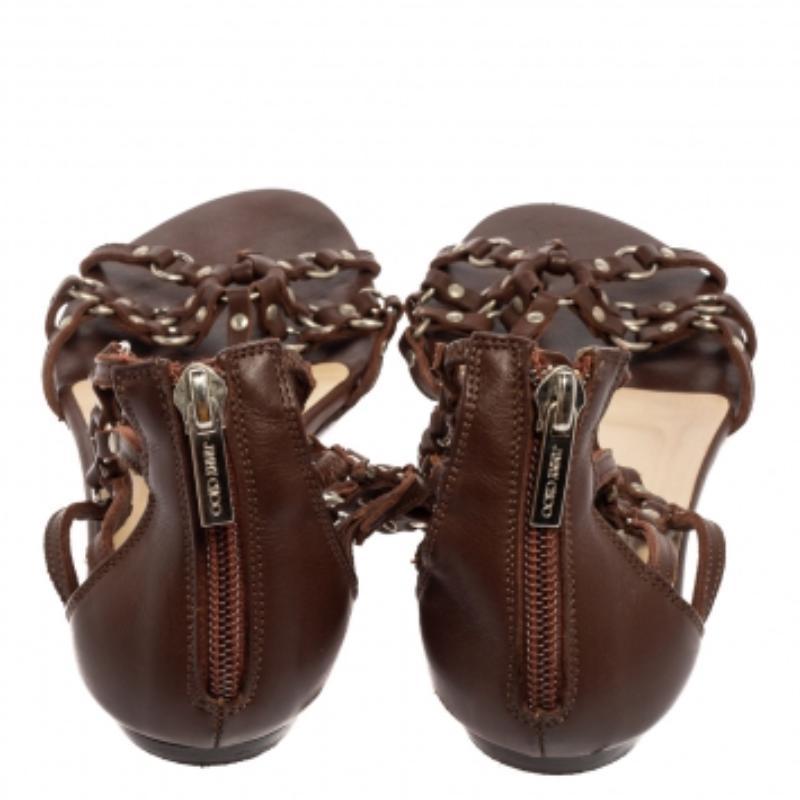 Jimmy Choo Brown Leather Studded Caged T-Strap Flat Sandals Size 37.5 In Good Condition For Sale In Dubai, Al Qouz 2