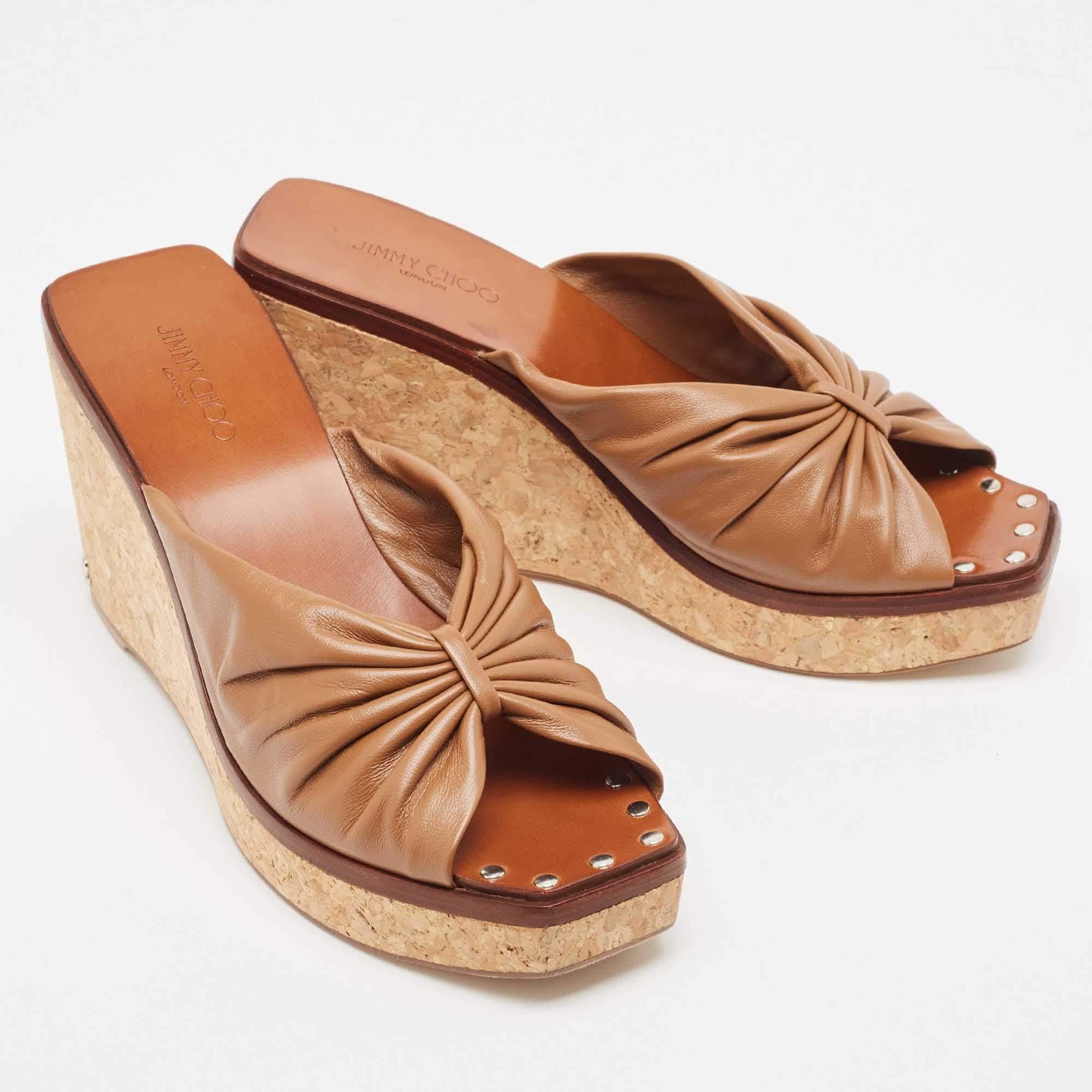 Jimmy Choo Brown Leather Wedge Sandals Size 39.5 In Excellent Condition In Dubai, Al Qouz 2