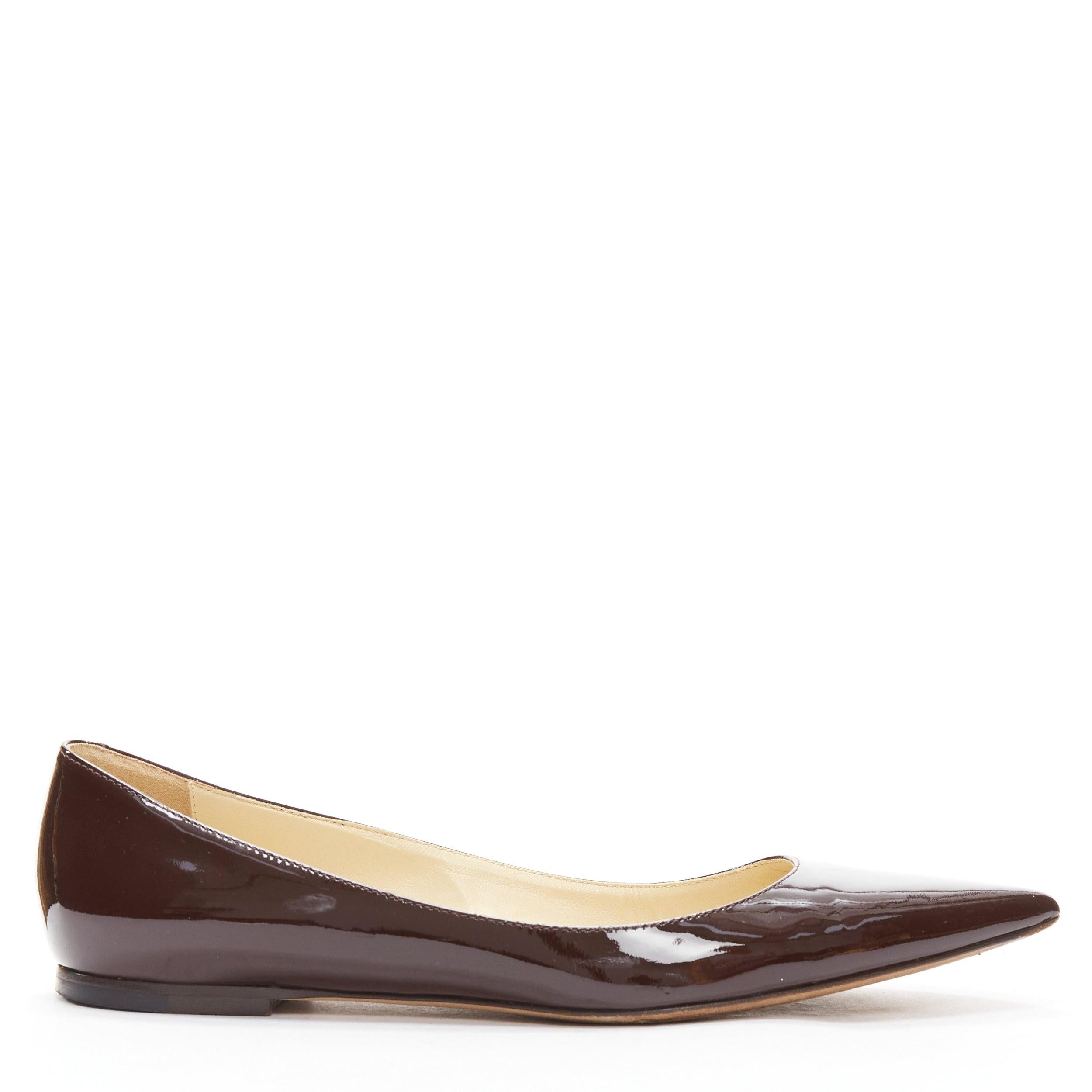 JIMMY CHOO brown patent leather pointed toe simple flats EU37.5
Reference: SNKO/A00370
Brand: Jimmy Choo
Material: Leather
Color: Brown
Pattern: Solid
Closure: Slip On
Lining: Nude Leather
Made in: Italy

CONDITION:
Condition: Very good, this item