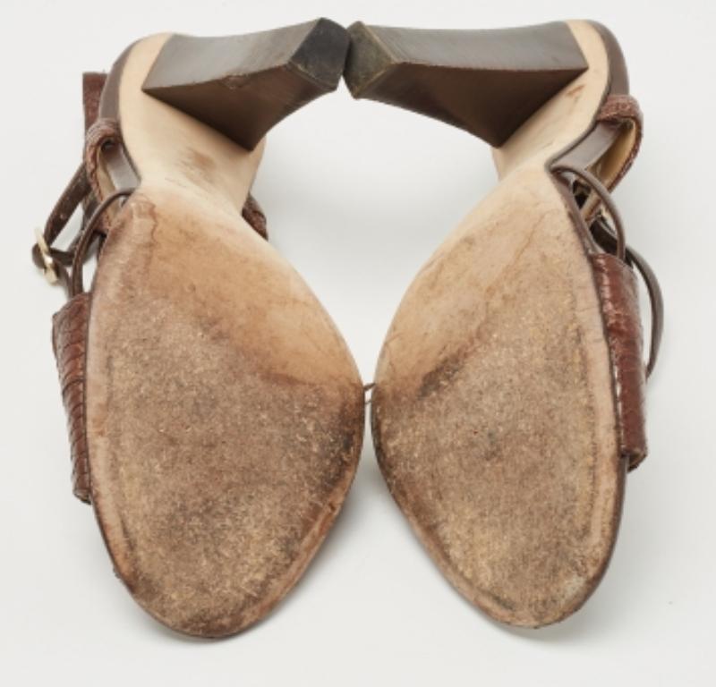 Jimmy Choo Sandalias de piel con relieve de pitón marrón talla 38.5 en venta 2