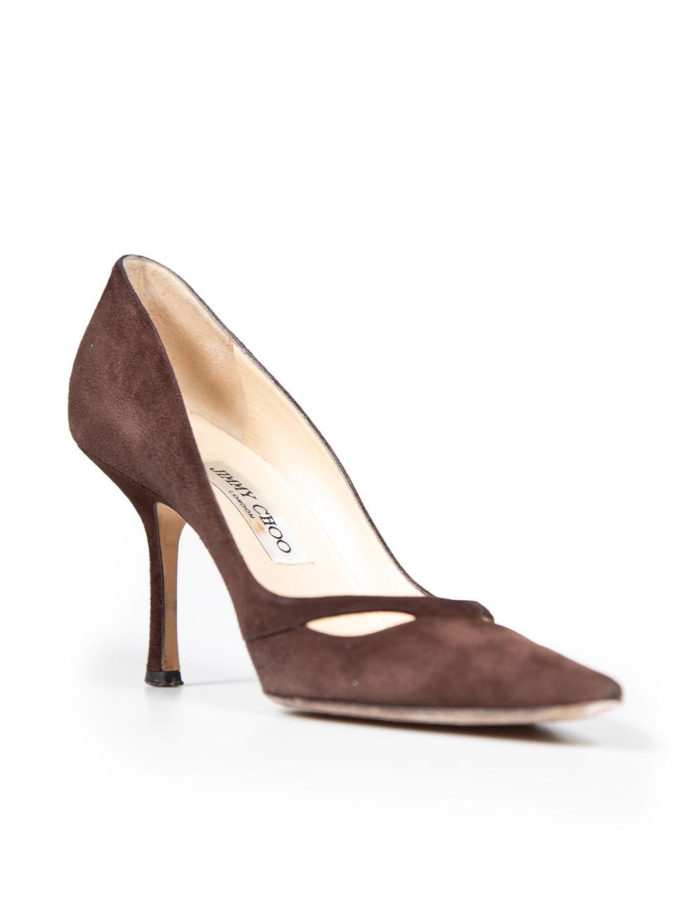 CONDITION is Very good. Minimal wear to heels is evident. Small abrasions to the front and heels of both shoes. Light scratches to the front of the right shoe and discolouration to the sides and to the insole of the right shoe on this used Jimmy