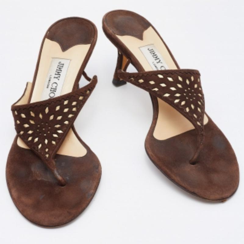 Jimmy Choo Sandalias de ante marrón con corte láser talla 37 Negro en venta