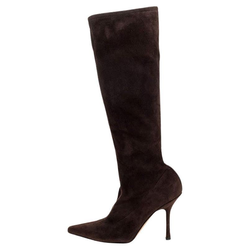 Jimmy Choo Brown Suede Leather Knee Length Pointed Toe Boots Size 38.5 en vente