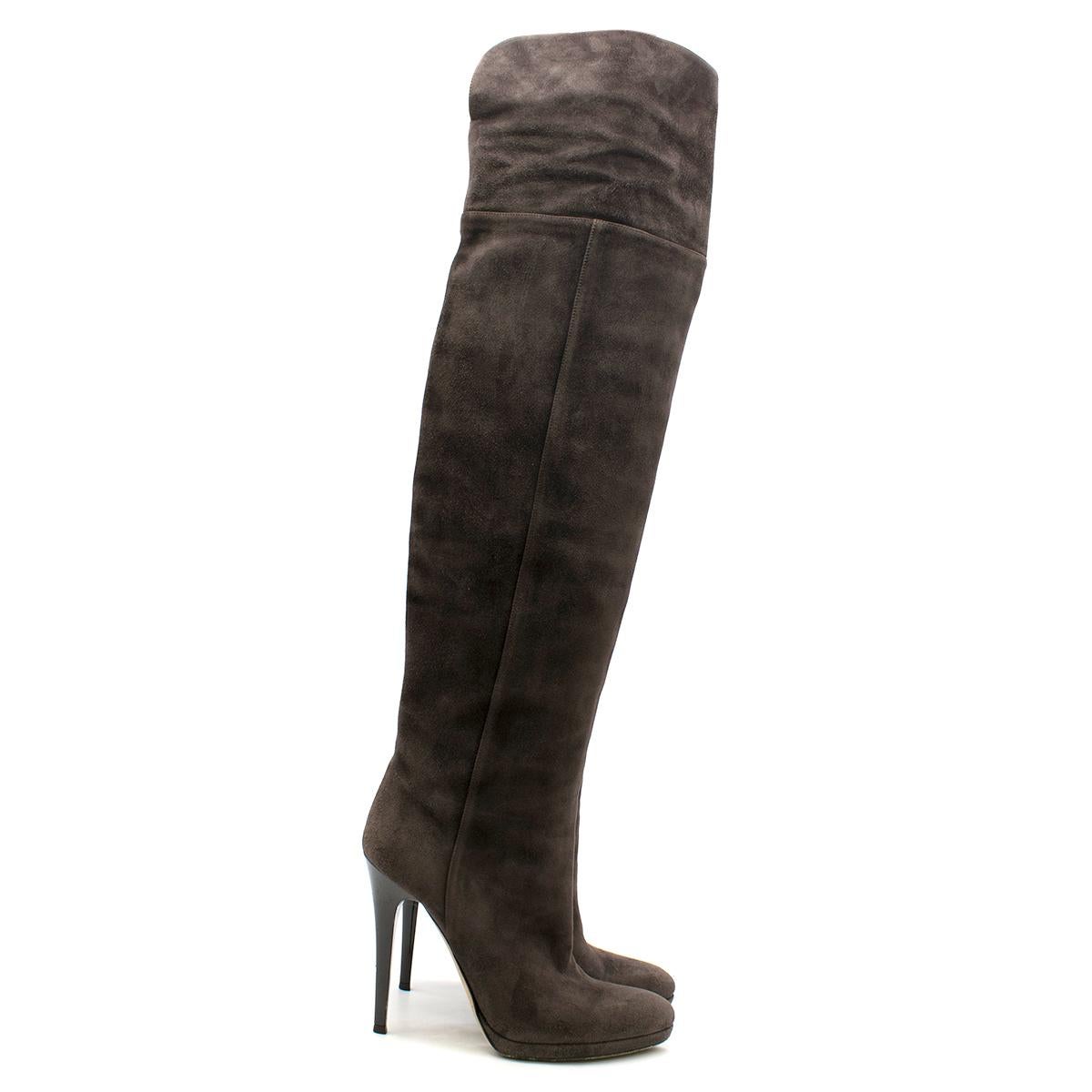 Jimmy Choo Brown Suede Over the Knee Boots.

-	Brown, suede, 
-	Round toe, leather-covered high heel 
-	Seamed knee and side panels
-	Nude-brown brushed leather sole
-	Slip on 

Please note, these items are pre-owned and may show some signs of
