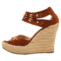 Jimmy Choo Brown Wildleder Keilsandalen Größe 40.5