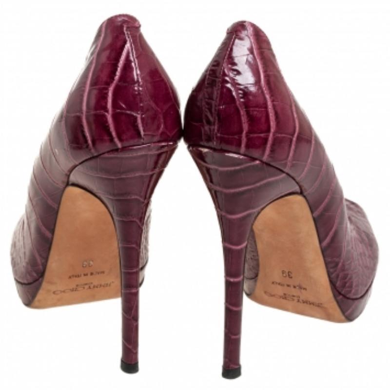 Brown Jimmy Choo Burgundy Croc Embossed Leather  Peep Toe Pumps Size 39 For Sale