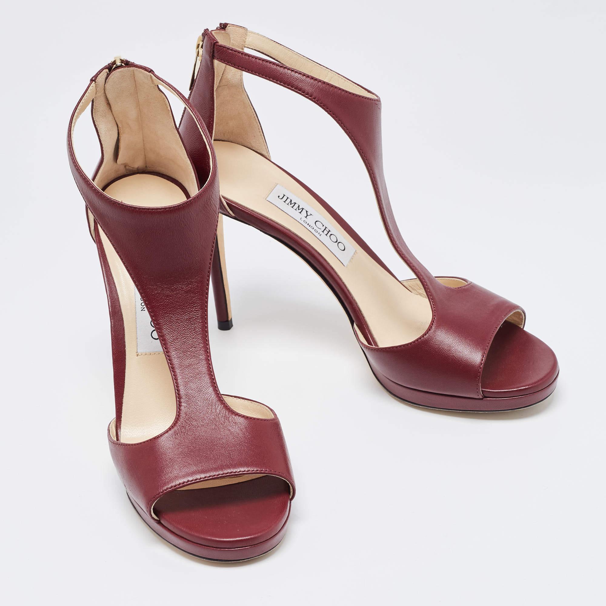 Jimmy Choo Burgundy Leather Lana Sandals Size 37.5 In Good Condition For Sale In Dubai, Al Qouz 2