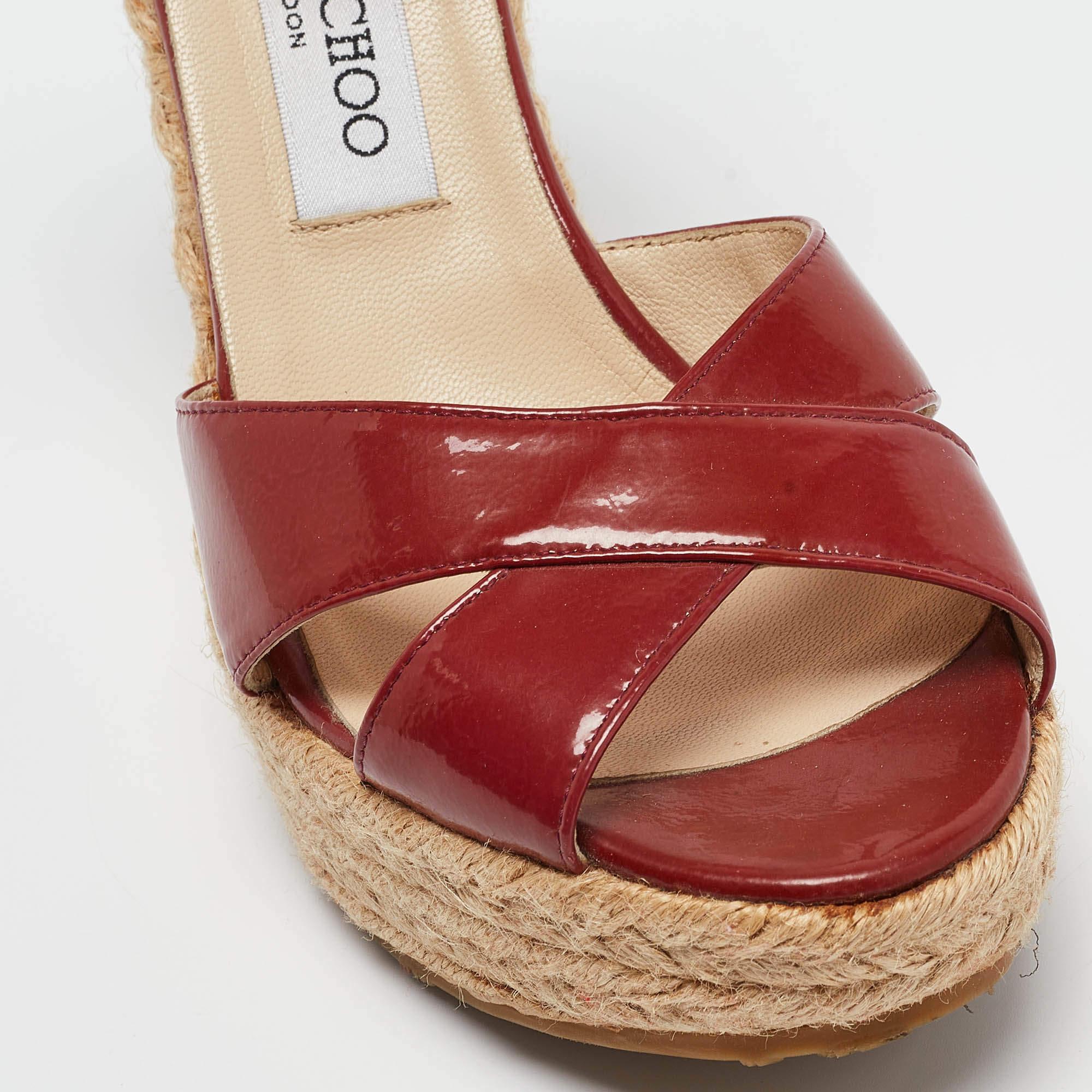 Jimmy Choo Burgundy Patent Leather Phoenix Espadrille Wedge Sandals Size 38 For Sale 2