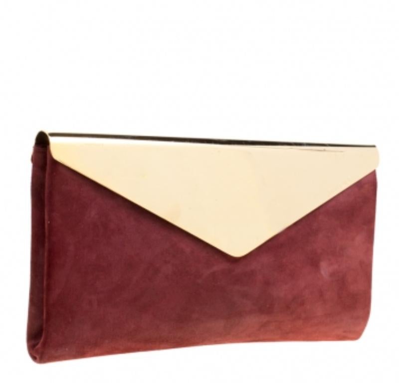 Jimmy Choo Burgunderfarbene schimmernde Leder-Clutch in Charlize (Braun) im Angebot