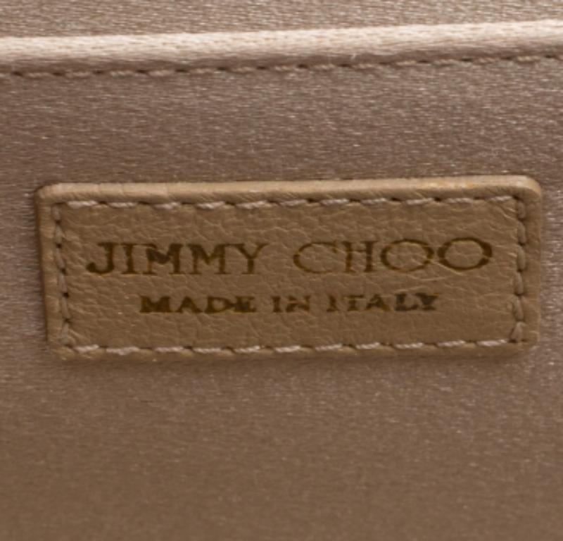 Jimmy Choo Burgunderfarbene schimmernde Leder-Clutch in Charlize im Angebot 1
