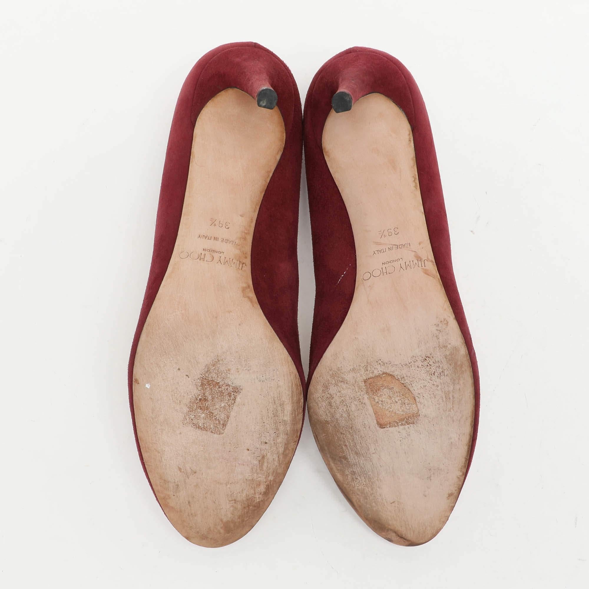 Jimmy Choo Burgundy Suede Pumps Size 39.5 For Sale 1