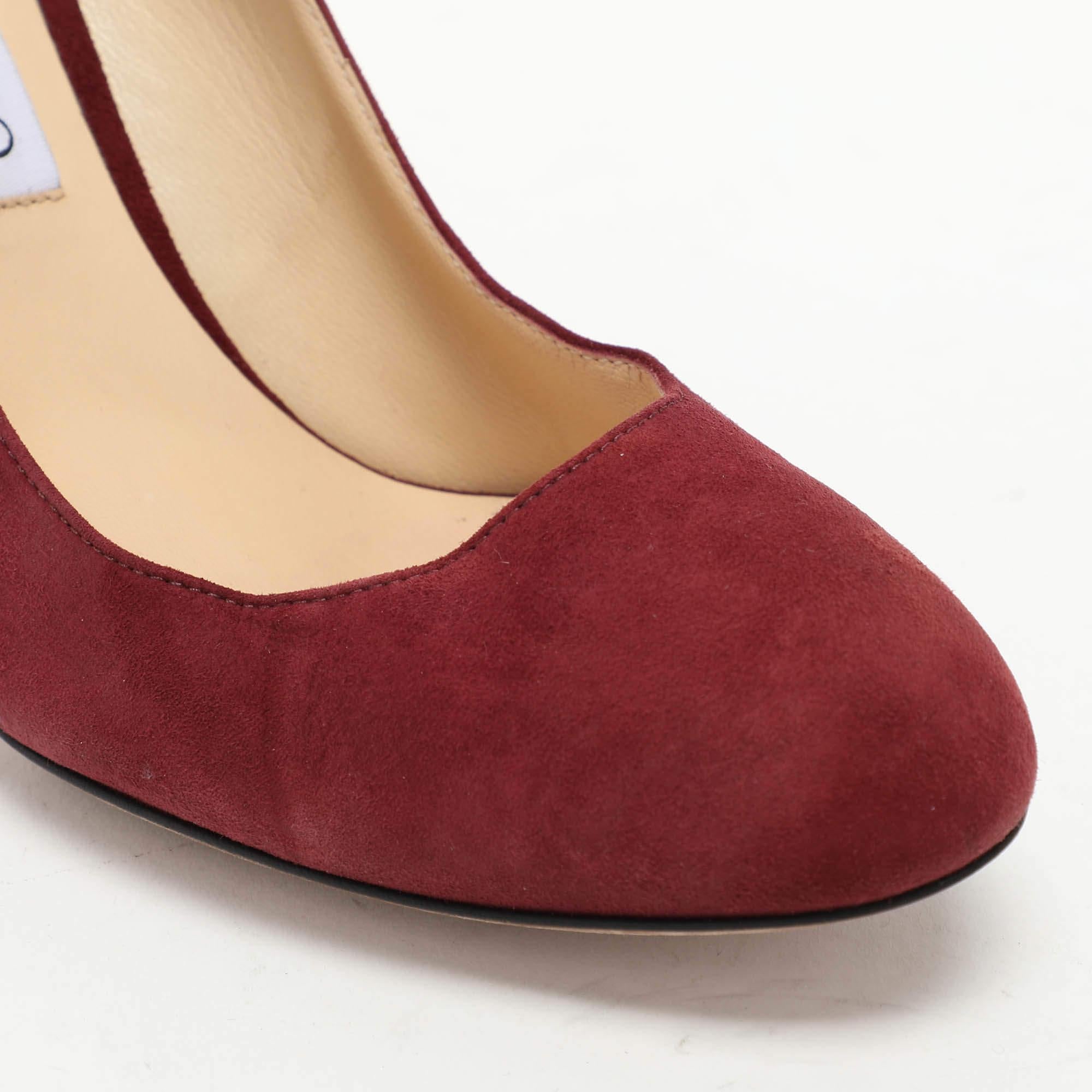 Jimmy Choo Burgundy Suede Pumps Size 39.5 For Sale 2
