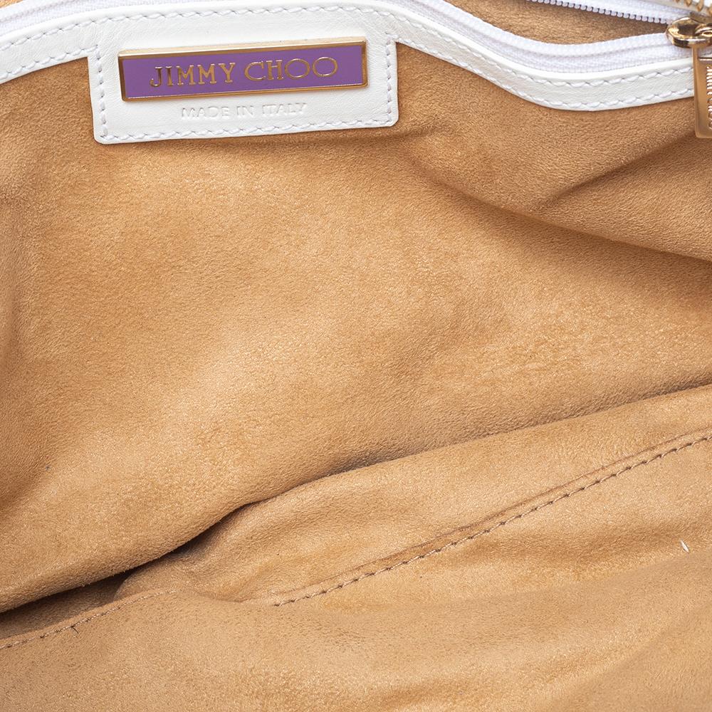 Jimmy Choo Cremefarbene Umhängetasche aus Lackleder mit Rio-Kette 4