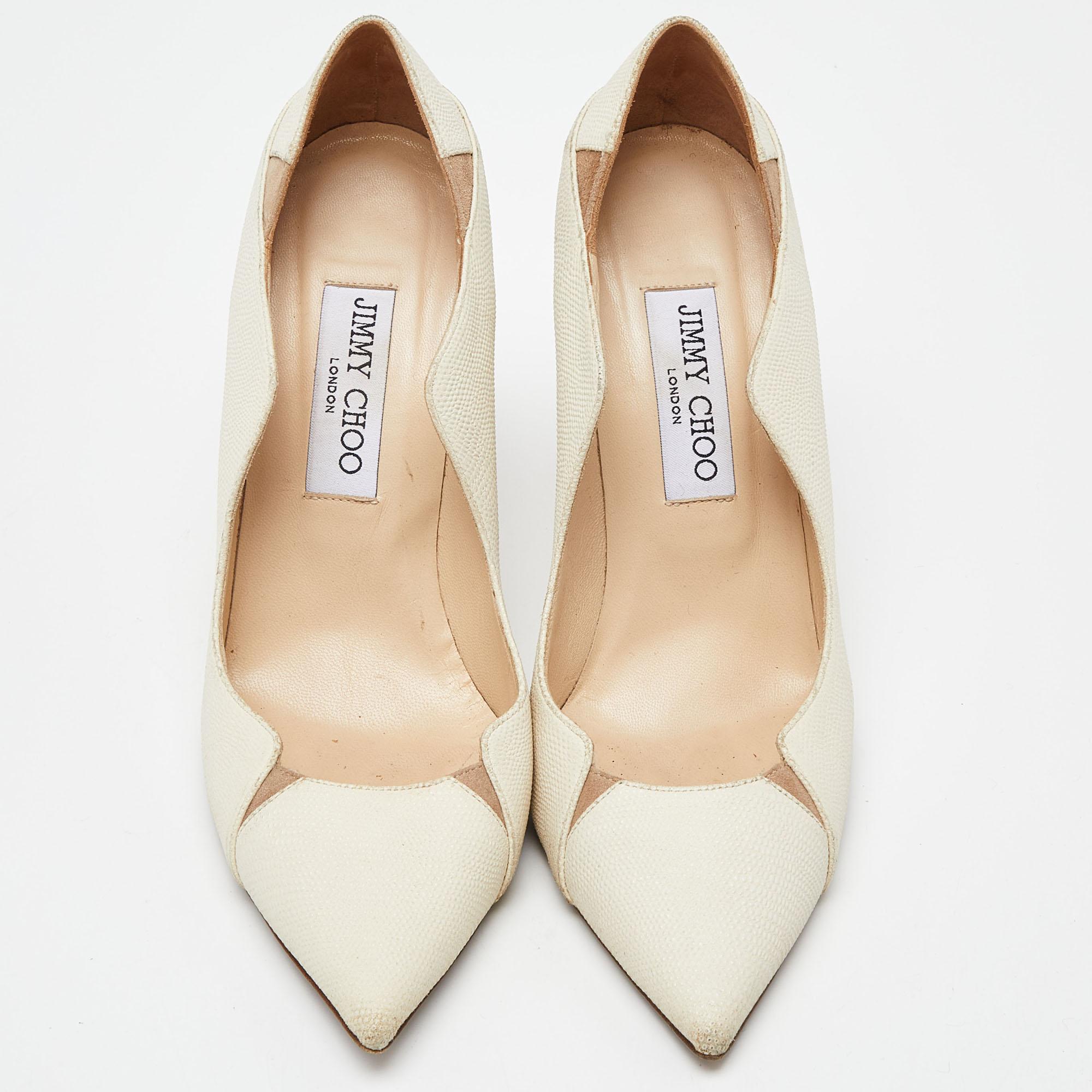 Beige Jimmy Choo - Escarpins Tamika en cuir texturé crème, taille 39 en vente