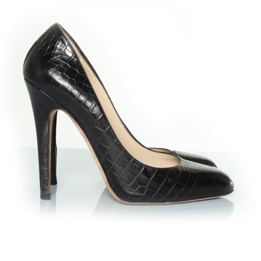 Women's Jimmy Choo, Croco printed heels in black For Sale