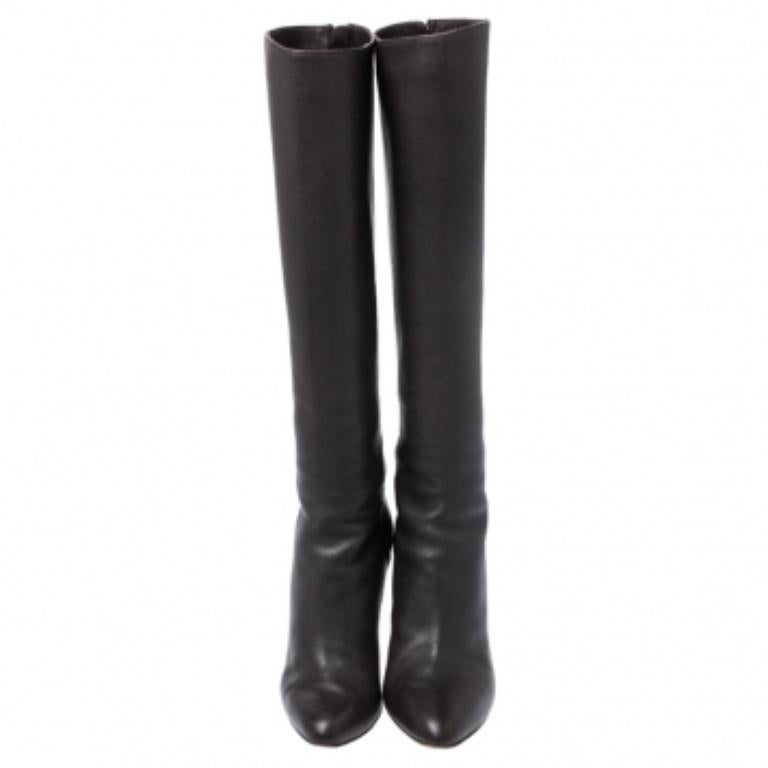 Jimmy Choo - Bottes en cuir marron foncé, taille 37,5 Bon état - En vente à Dubai, Al Qouz 2