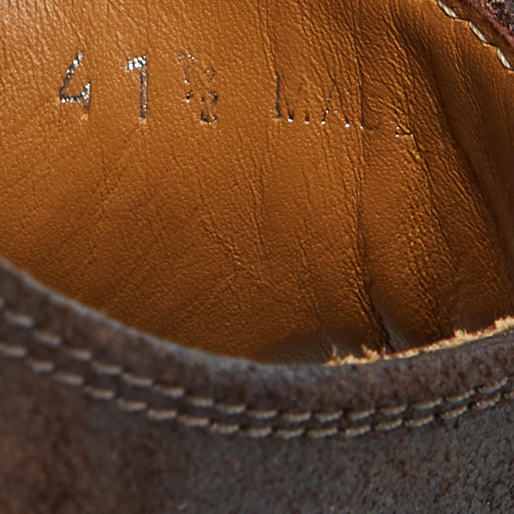 Jimmy Choo Derby à lacets en daim marron foncé Taille 41.5 en vente 3