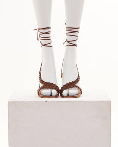 Jimmy Choo Début des années 2000 Sandales à bride en cuir marron Corset
