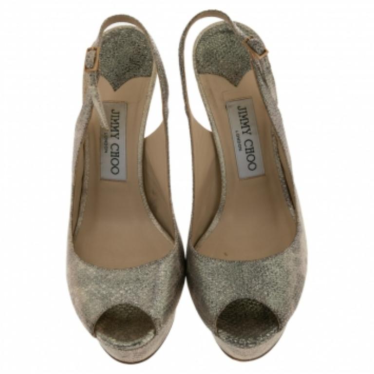 Jimmy Choo Geprägte Vita Peep Toe Plateau-Sandalen aus Leder mit Slingback Größe 38 Damen im Angebot