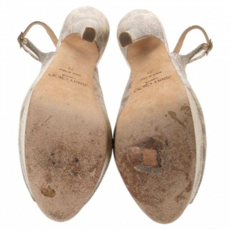 Jimmy Choo Geprägte Vita Peep Toe Plateau-Sandalen aus Leder mit Slingback Größe 38 im Angebot 2