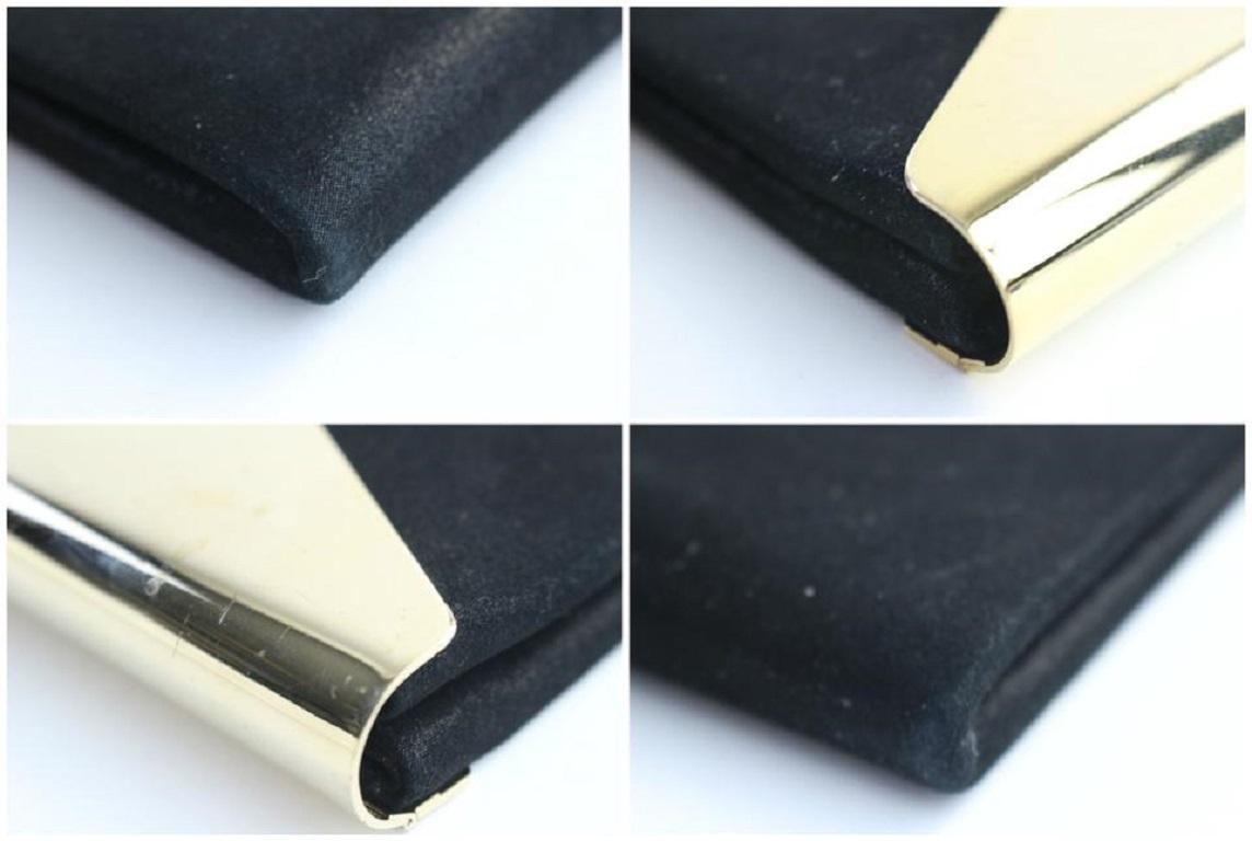 Jimmy Choo Envelope 24mr0627 Black X Gold Suede Leather Clutch In Good Condition For Sale In Dix hills, NY